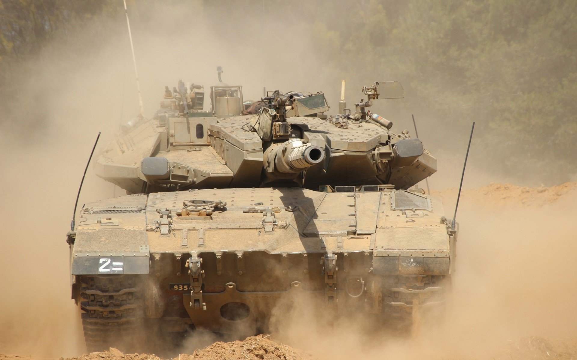 乐鱼官方登录入口-德甲火线对决:攻势猛烈防守坚韧