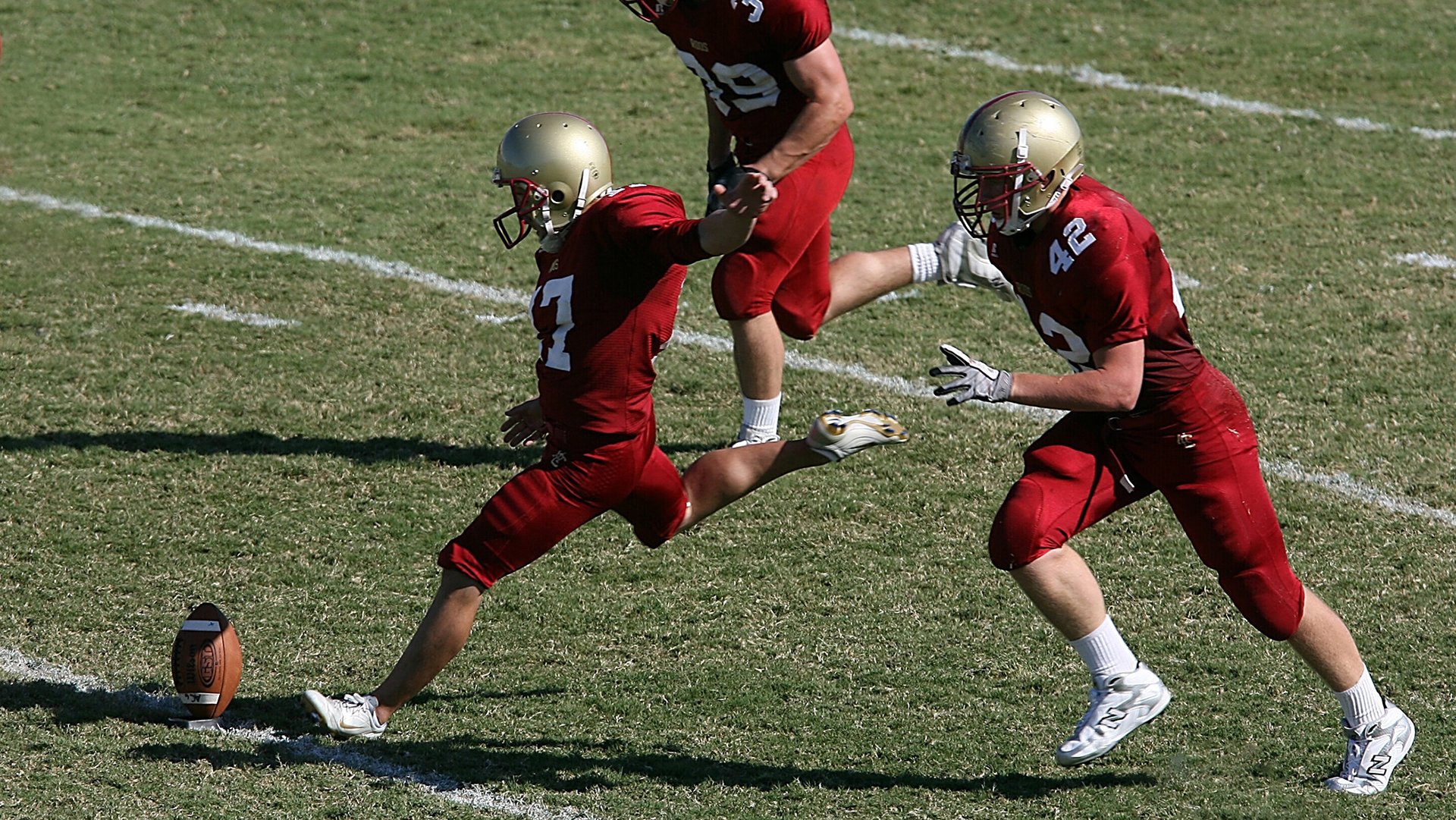 世界杯小组赛第二轮：日本遭遇首败被欧洲劲旅偷走三分